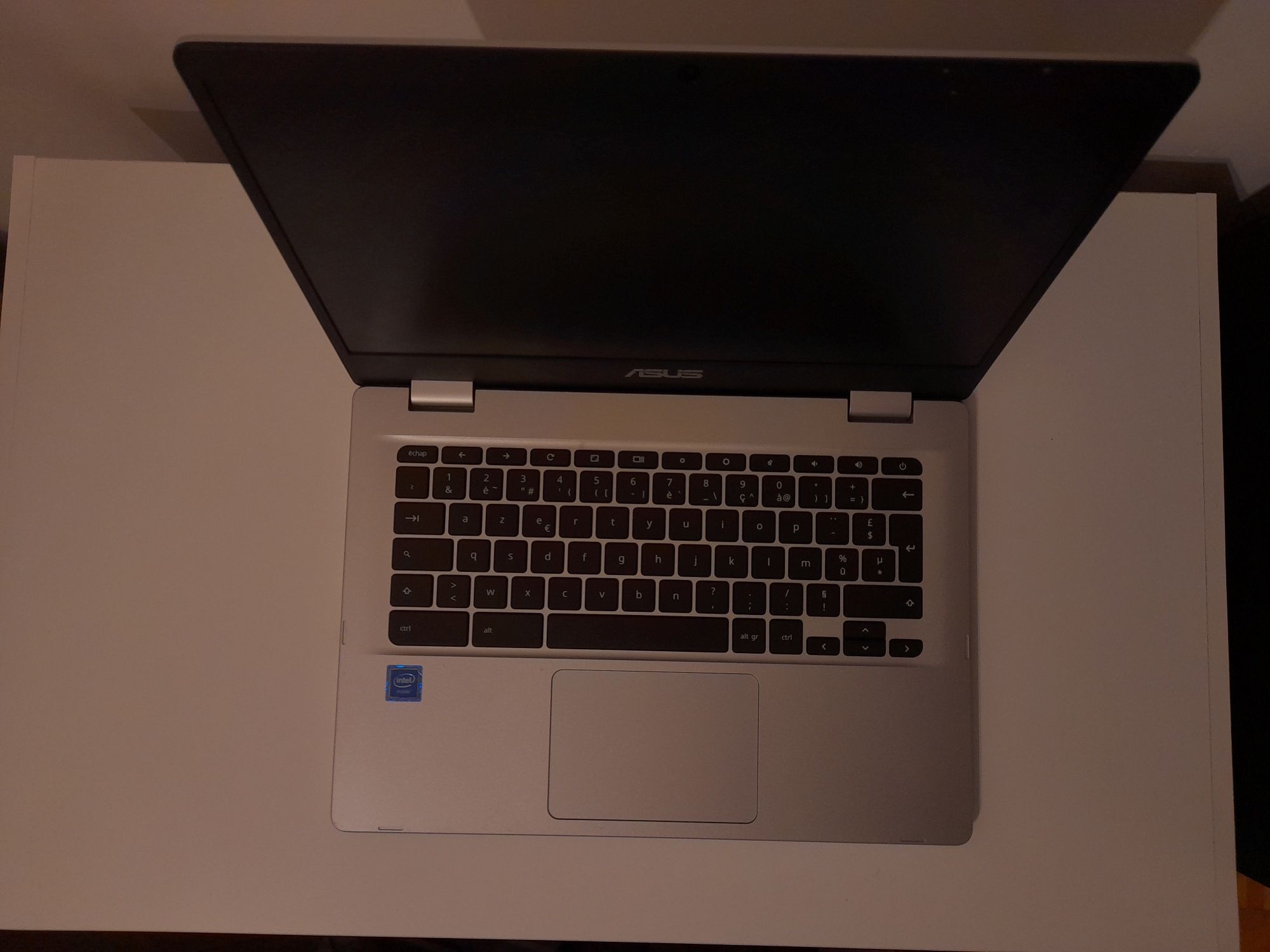 Asus Chromebook C423na-bv0051
