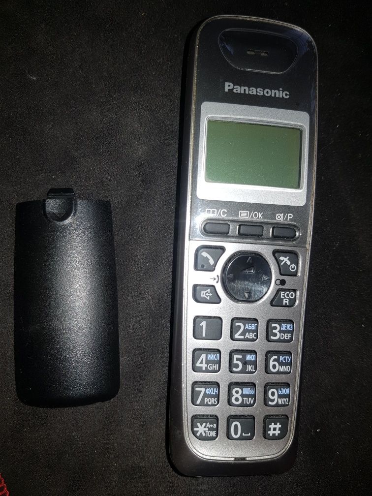 Телефон, радиотелефон Panasonic