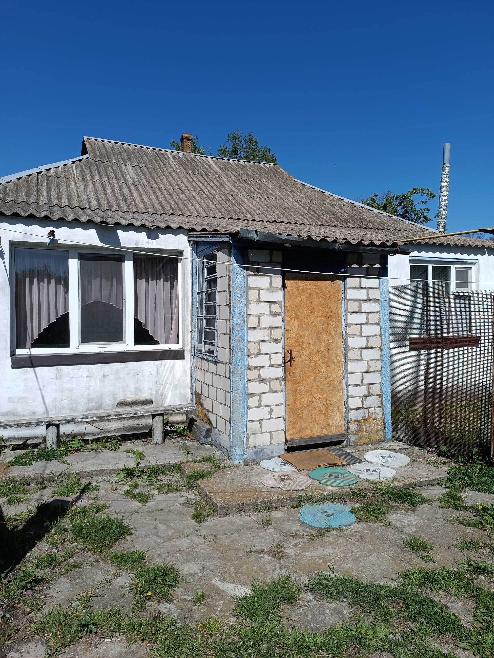 Продам будинок в селі Коржі