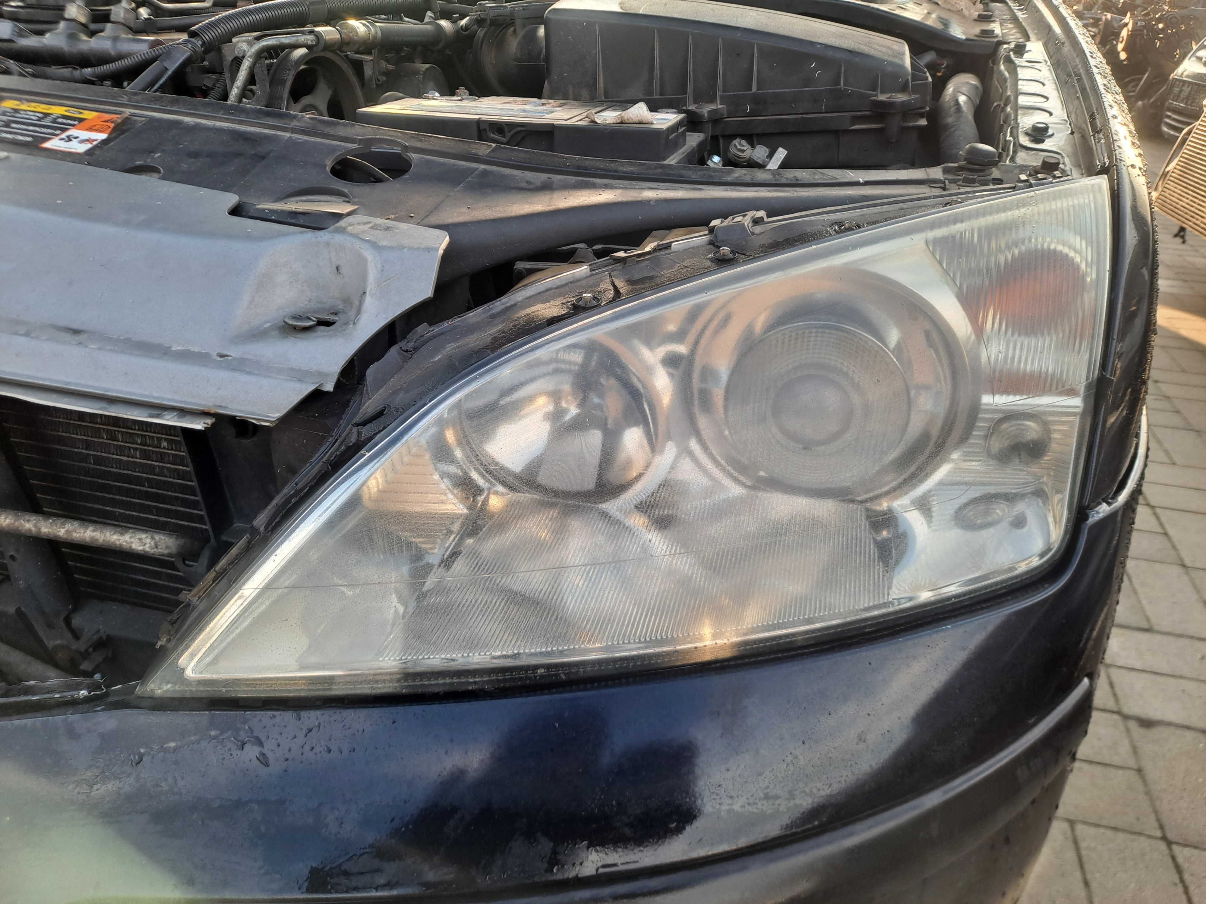 Ford Mondeo mk3 III Lampa lewa prawa przód xenon