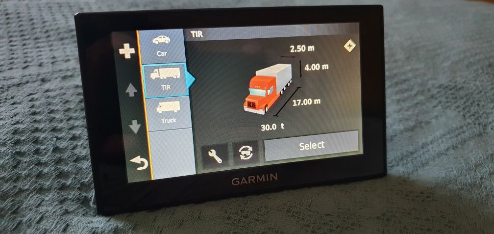 Garmin Dezl 570 (5") TRUCK.  Навігатор для Вантажівки.