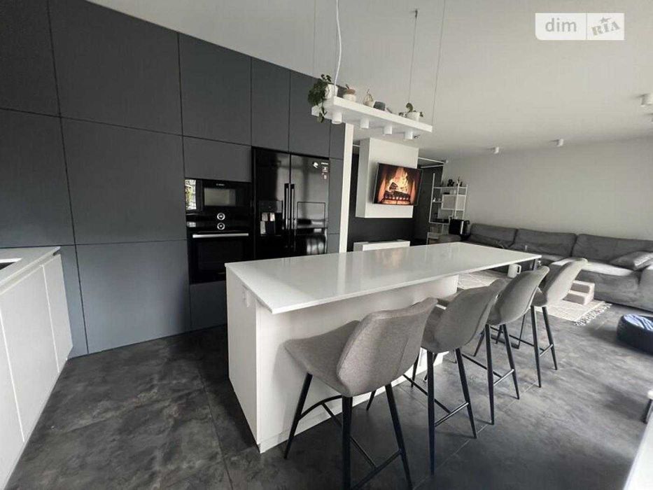 Продаж 3-кімнатної квартири вул. Чорновола, Шевченківський район