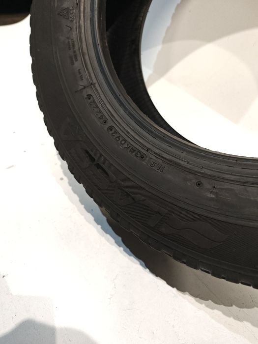 205/65/16 C Lassa Multiways-C 4 Season ** Dot 22 ** 7mm **