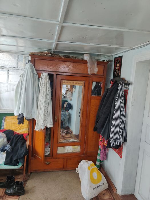 Будинок  в селі Оляниця