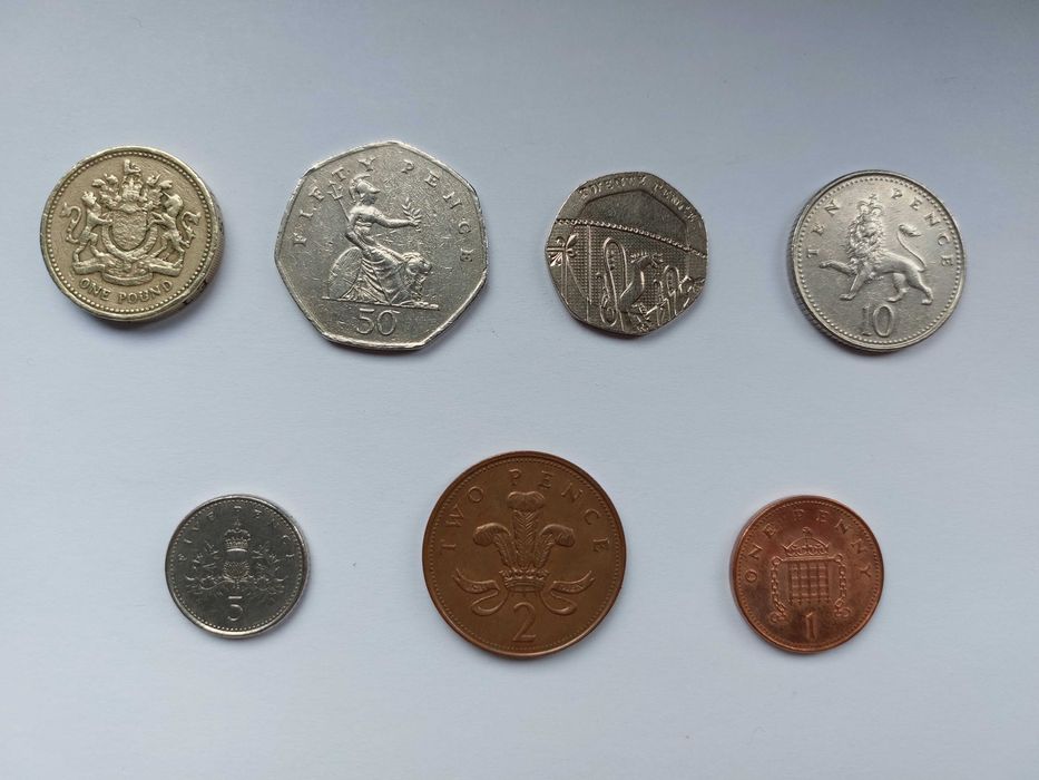 Moedas Estrangeiras (Espanha, Brasil, Perú, Reino Unido)