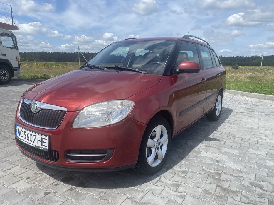 Skoda fabia 1.4 2008 рік