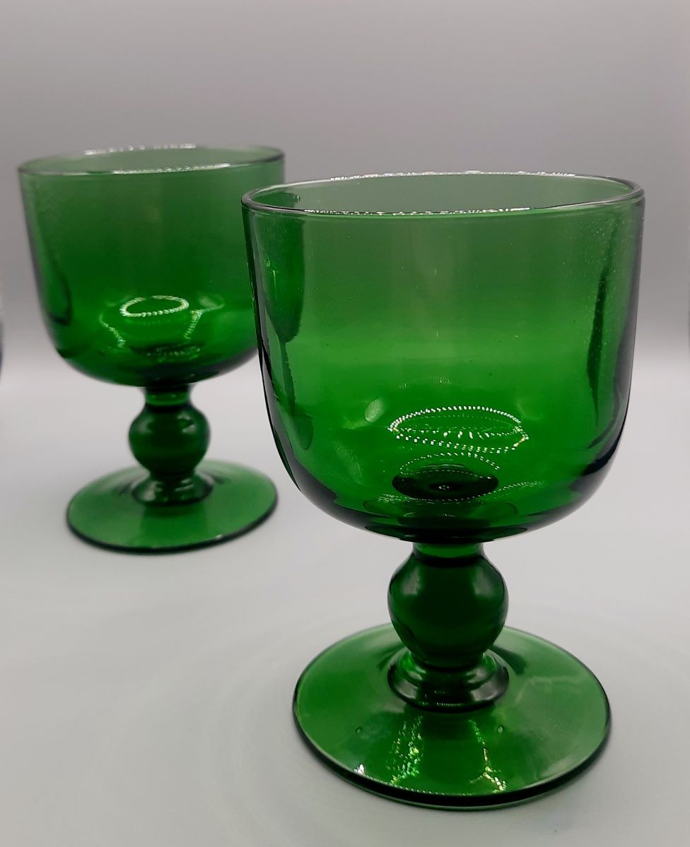 Вінтажна ваза 60-х рр. з зеленого скла