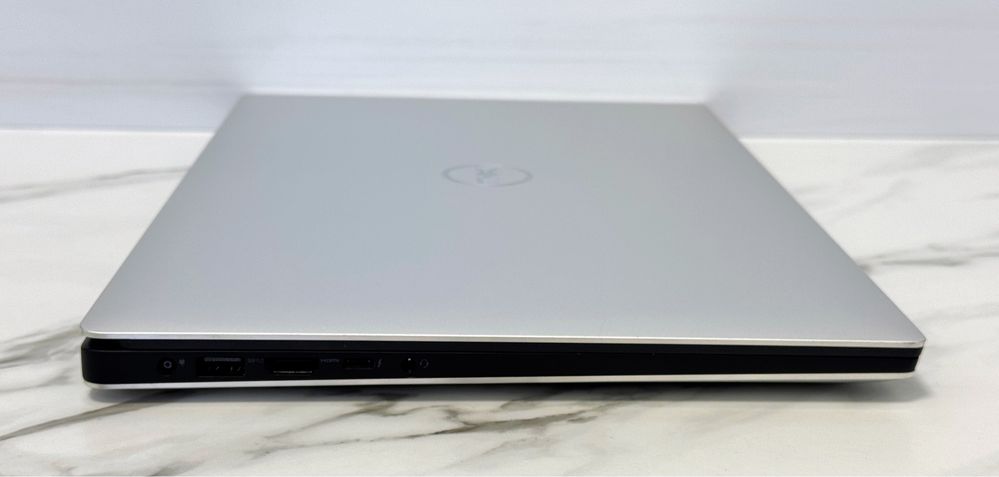 DELL XPS 9570 15.6"FHD IPS|i7-8750H|16GB|512SSD|GTX 1050TI Max-Q