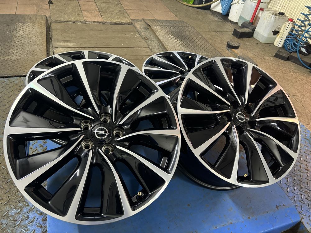 5x108 19 opel Grandland X  peugeot 408 gt