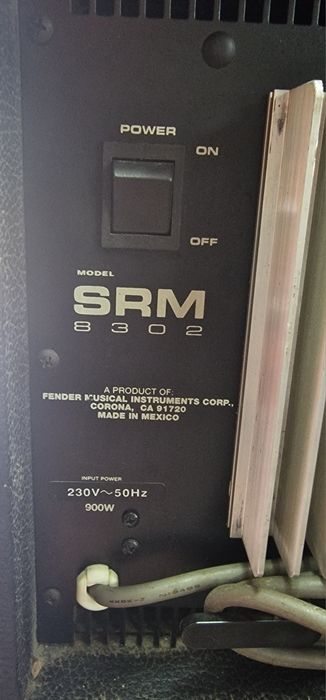 Fender SRM 8302 mixer 8 kanałowy