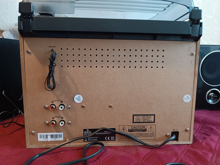 Програвач вінілу Auna 388-BT, BT, MP3, FM, SD, AUX, касета