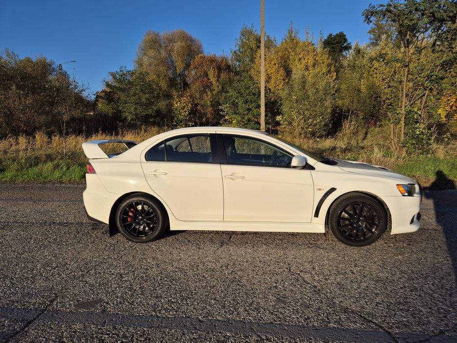 Mitsubishi Lancer Evolution 10