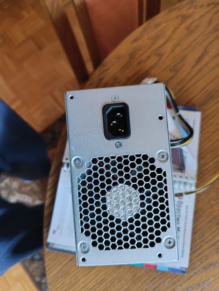 Oryginalny ZASILACZ 280 wat z  LENOVO M93p  Thinkcentre  mini tower.