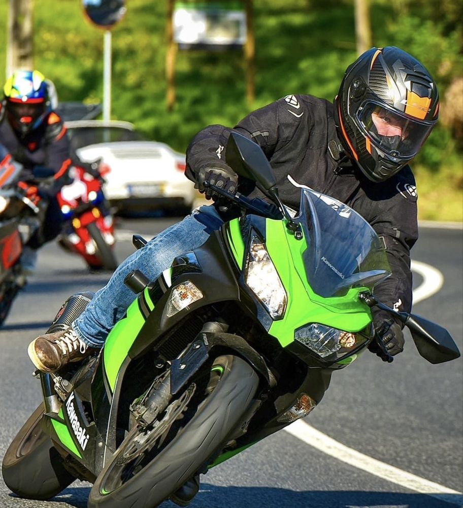 Kawasaki ninja 300