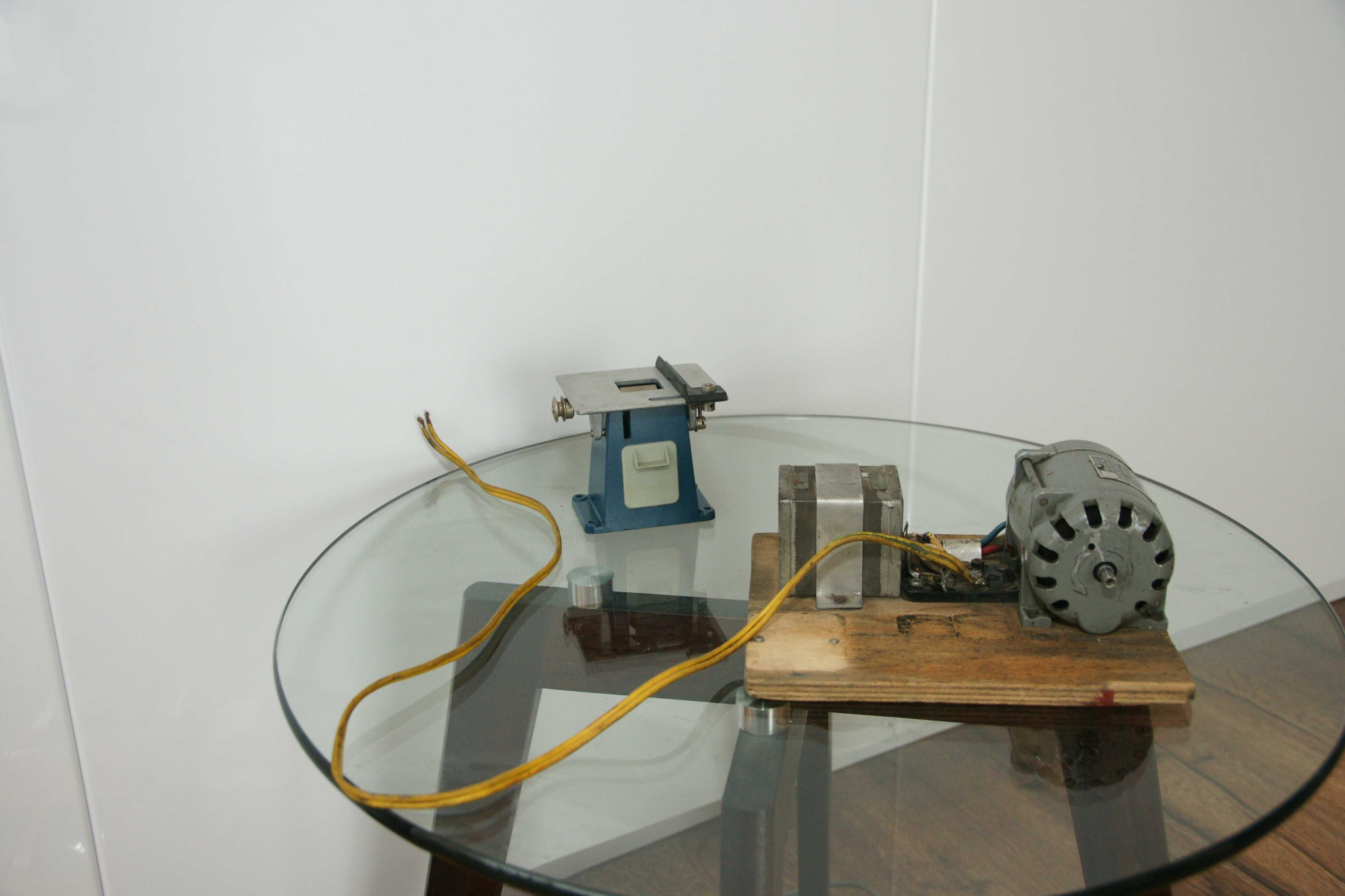Model miniaturowy heblarka napęd maszyna parowa silnik narzędzie stare