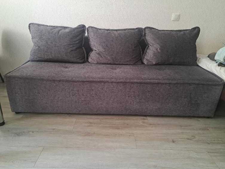 Продам диван еврокнижка