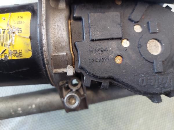 Motor limpa vidros frente RENAULT Megane III (BZ0_)