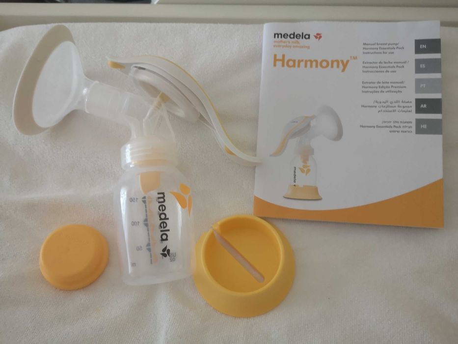 Bomba manual extractora de leite materno da Medela