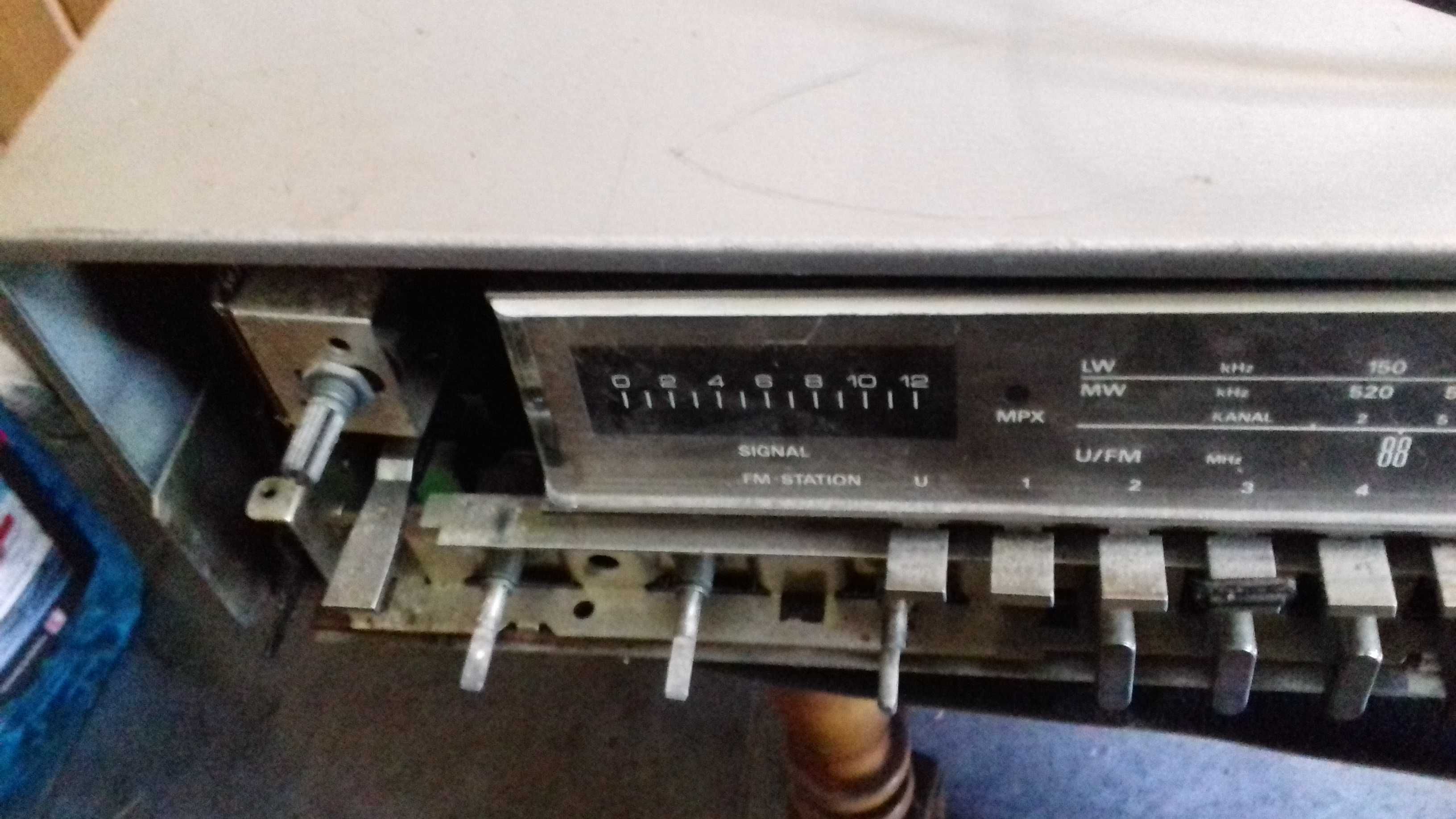 Amplituner Grundig R 1000