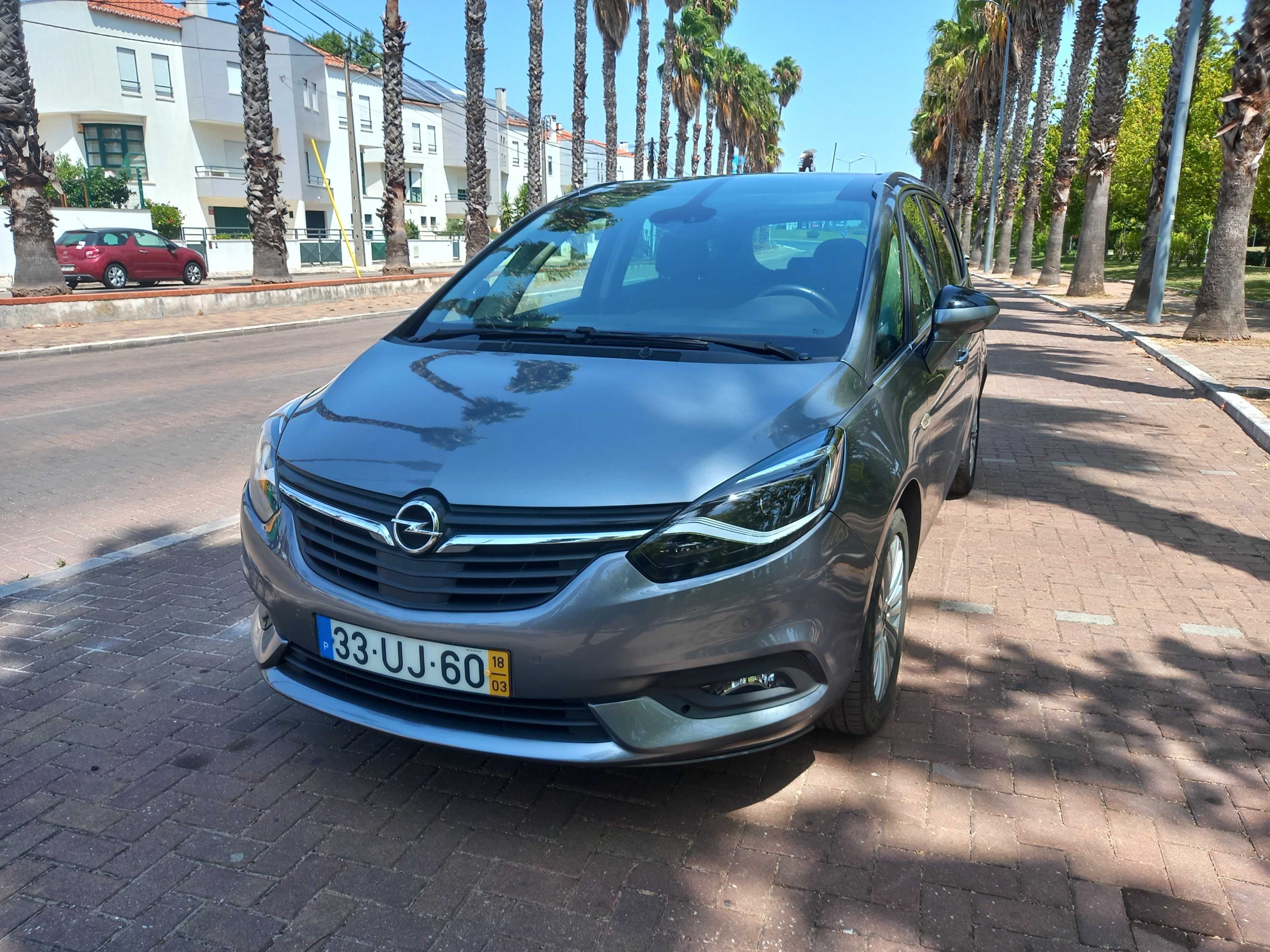 2018 Opel Zafira Tourer - 7 lugares