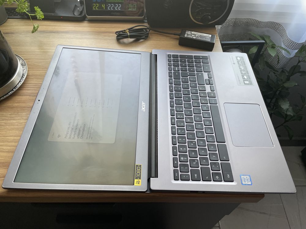 Acer Chromebook 715 intel Core i3 8th Gen 128 SSD/8GB/Wys!
