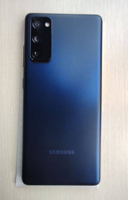 Смартфон Samsung S20FE 6/128 Gb 5G SM-G781B/DS Snap. 865