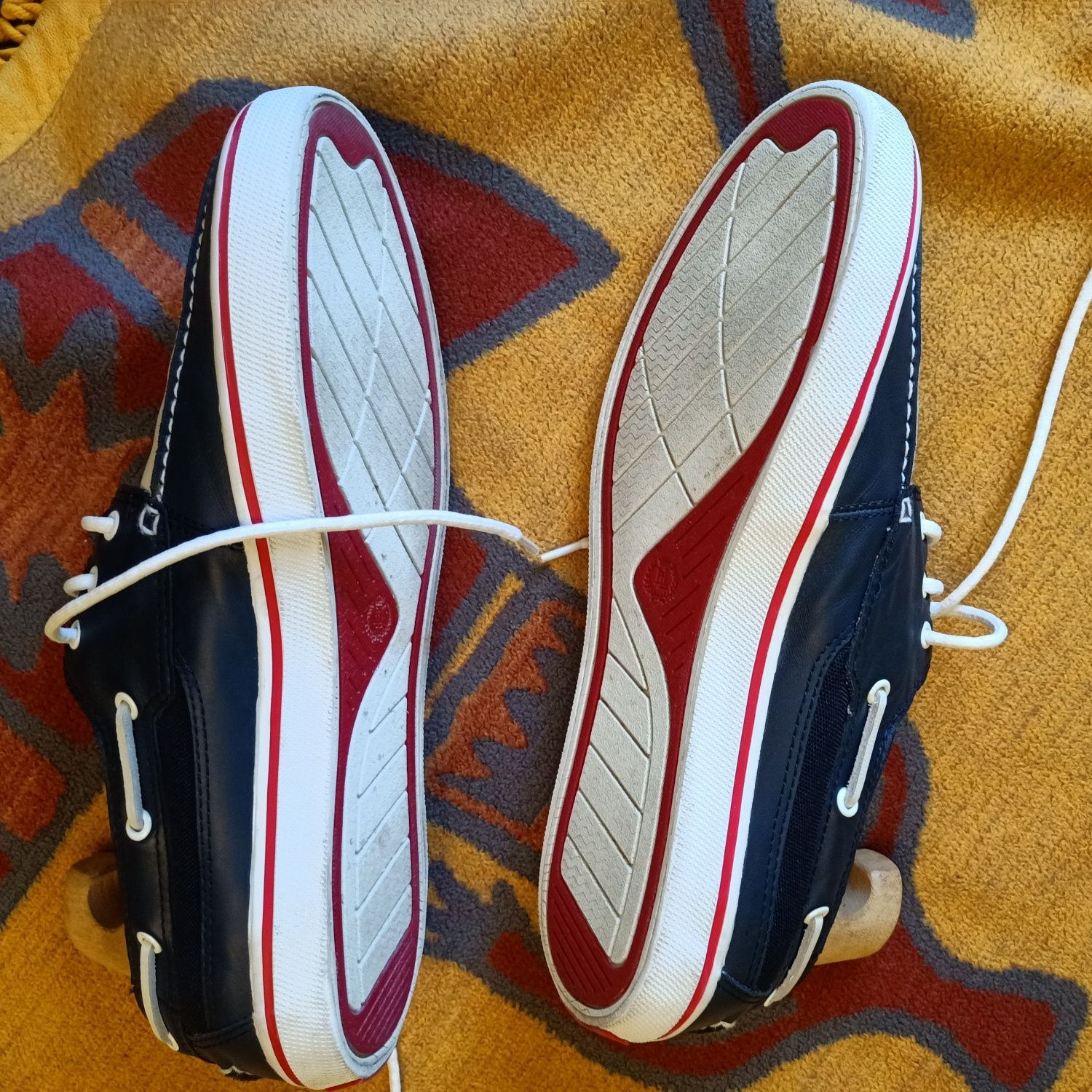 Buty żeglarskie HENRI LLOYD. Rozmiar 43 . Wkładka 28,5 cm.