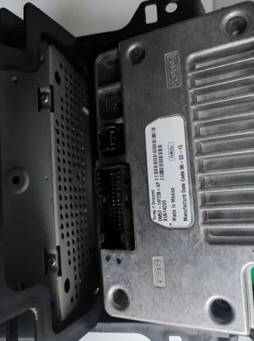 Radio nawigacja panel Ford Focus MK3 lift DM5T-14F239-AP SYNC