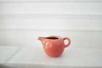 Mlecznik różowy vintage PRL Russel Wright ceramika vintage retro