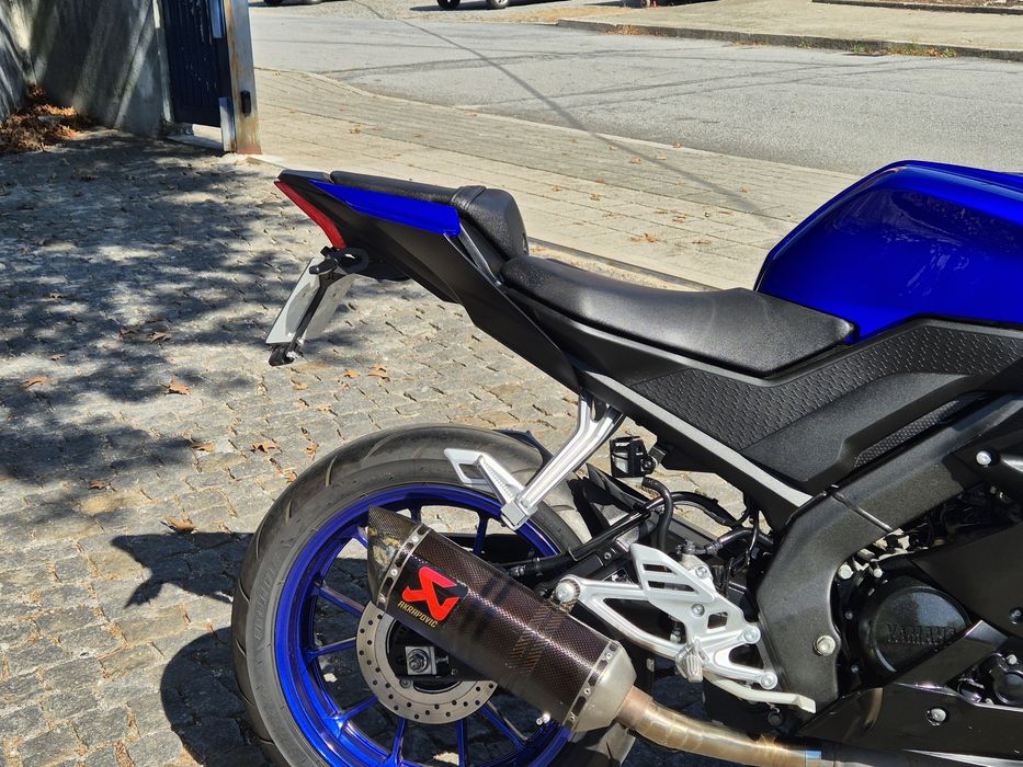 Yamaha yzf r como nova