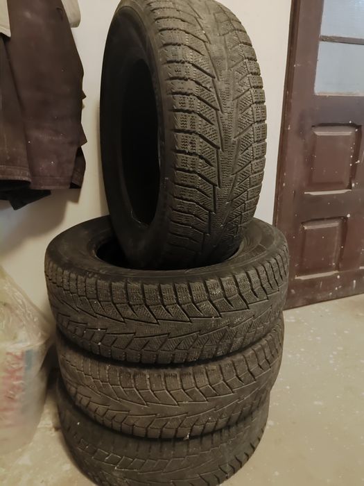 Зимові шини Hankook Winter I*Cept 195/65 R15 95T