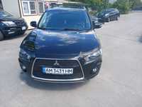 Mitsubishi outlander XL