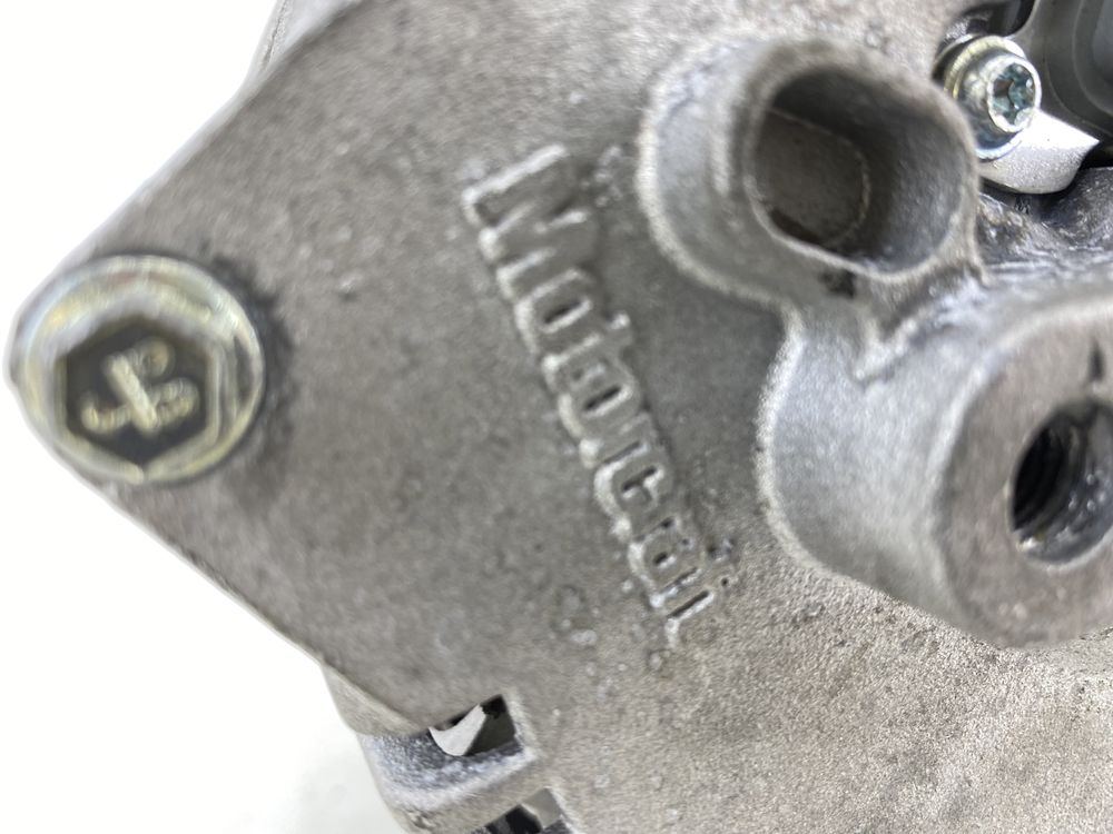 Ford Excursion F250 F350 E350 alternator 6.8