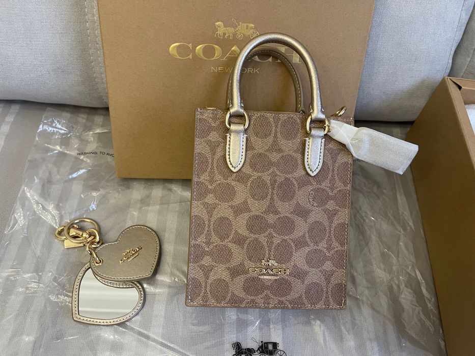 COACH Mini tote bag set. Набор сумочка тоут и зеркальце на сумку кожа