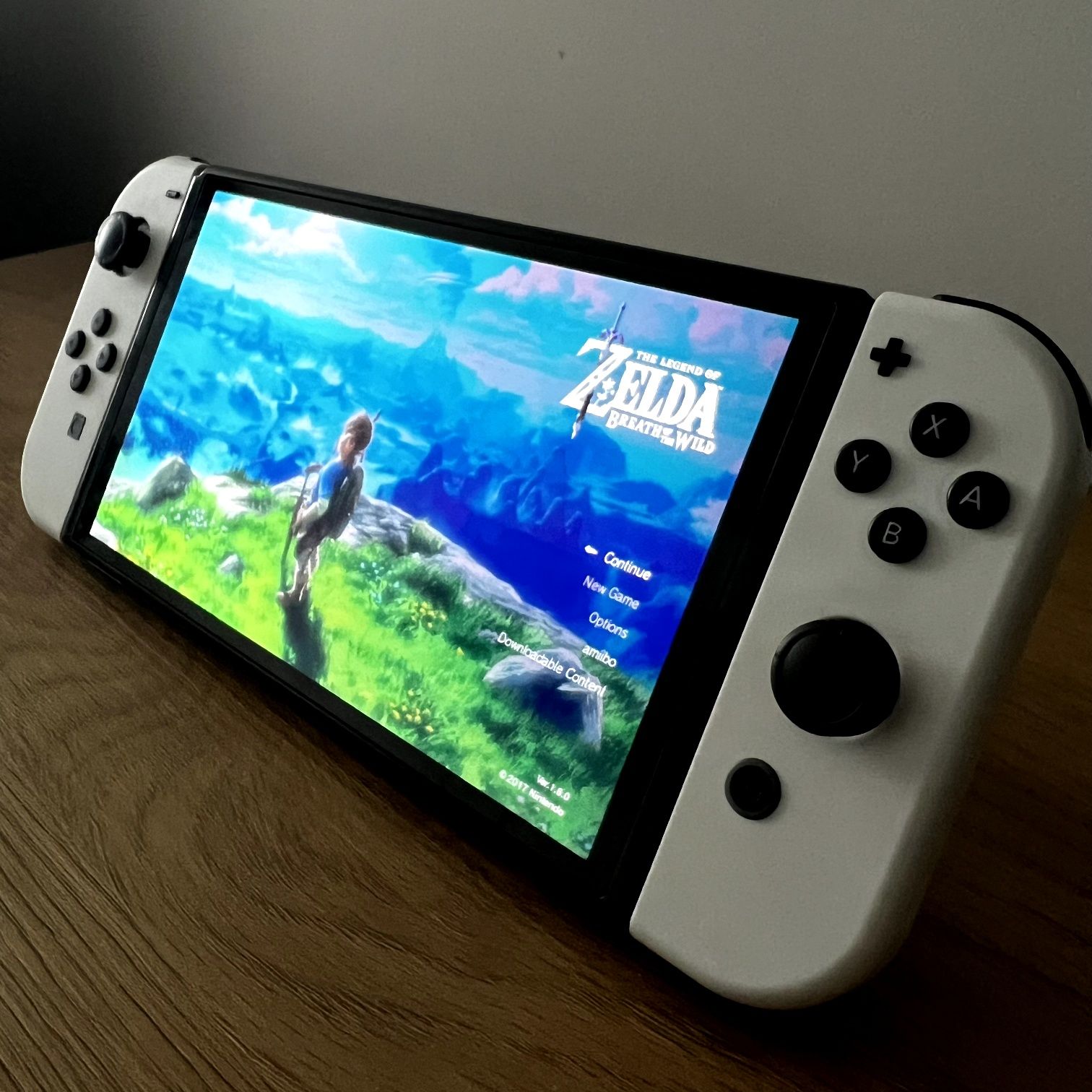 Nintendo Switch OLED + Zelda BOTW + 128GB
