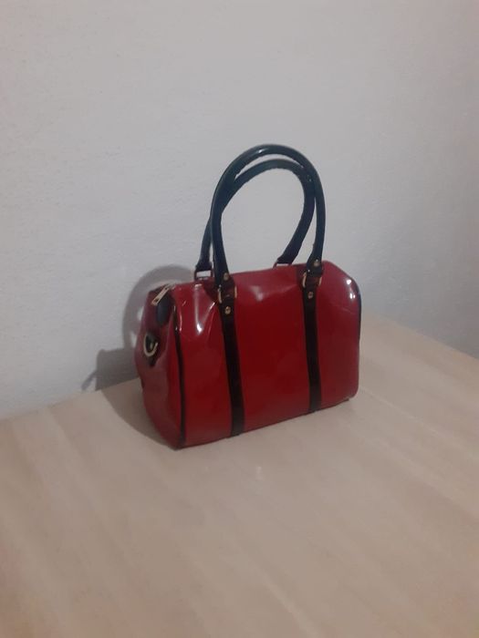 Mala de Couro Vermelha