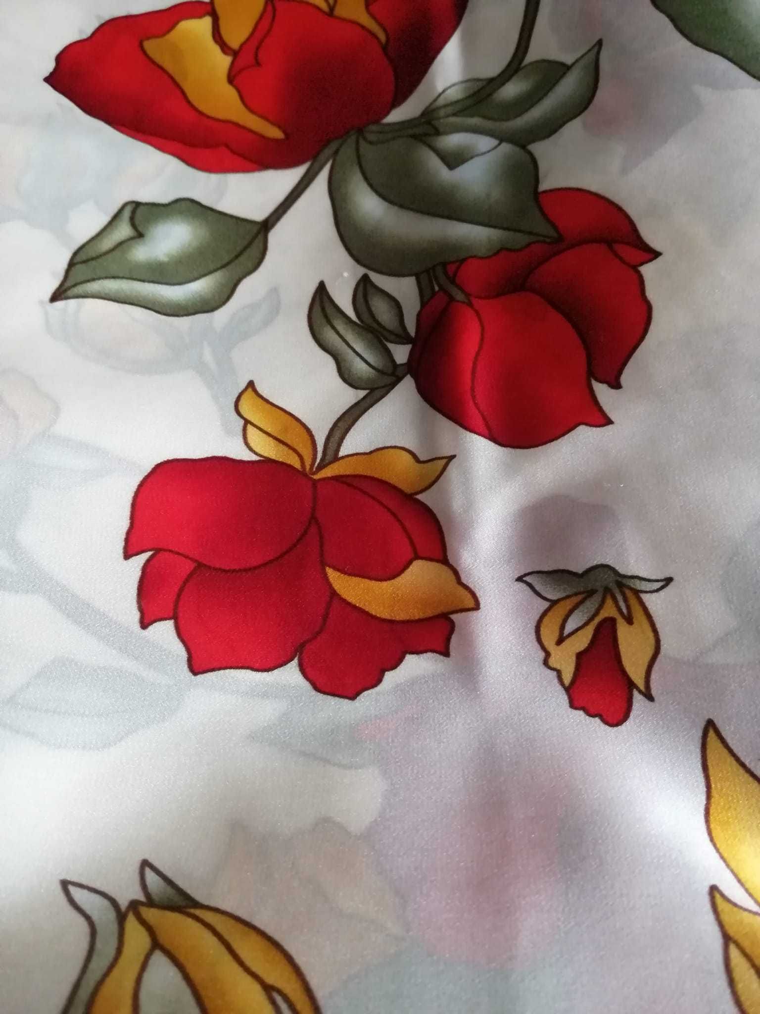 Piękna duża chusta 100 % SILK