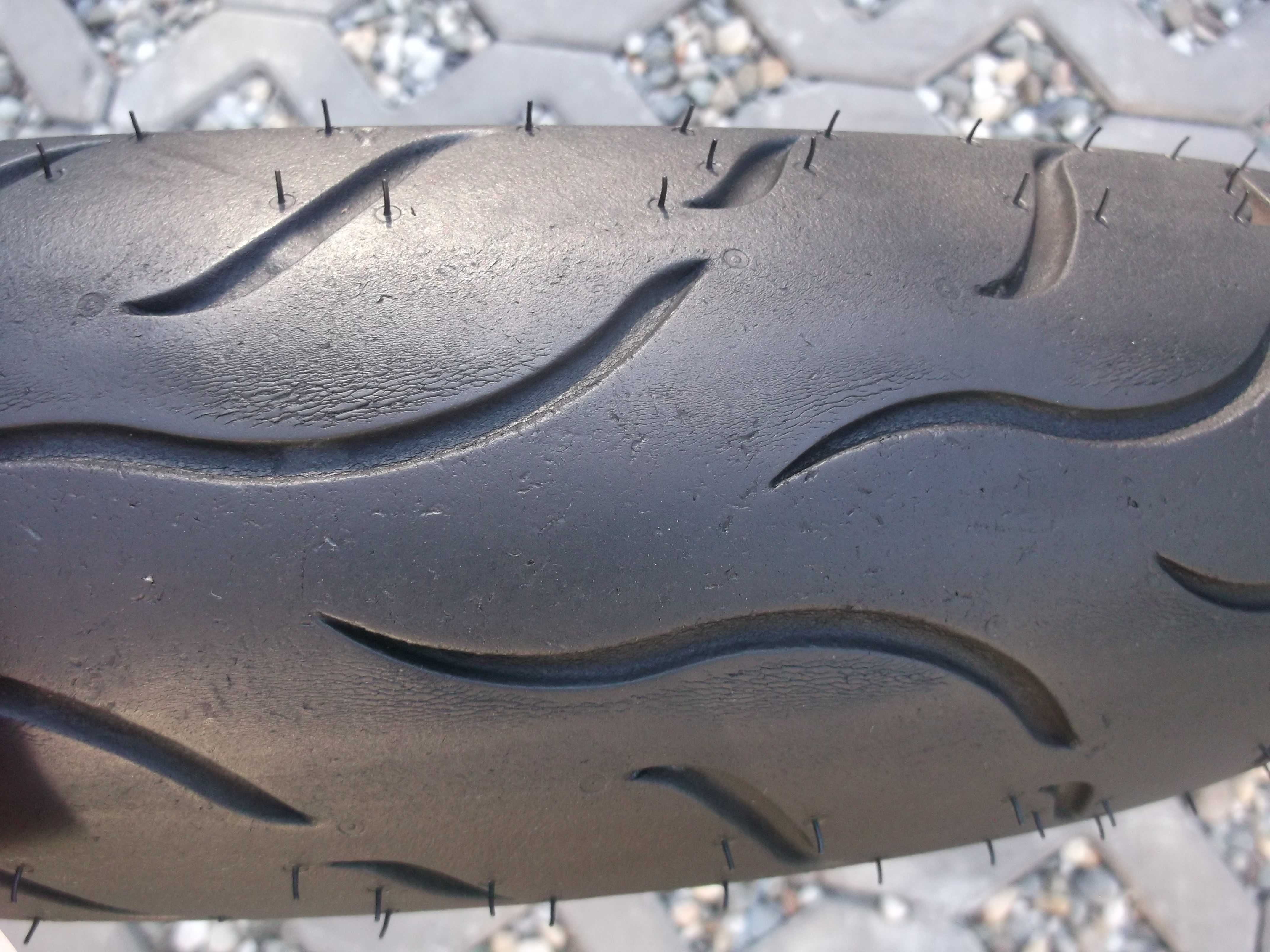 opona 120/70ZR19 60W Dunlop Sportmax D208F dot1116 3,2mm