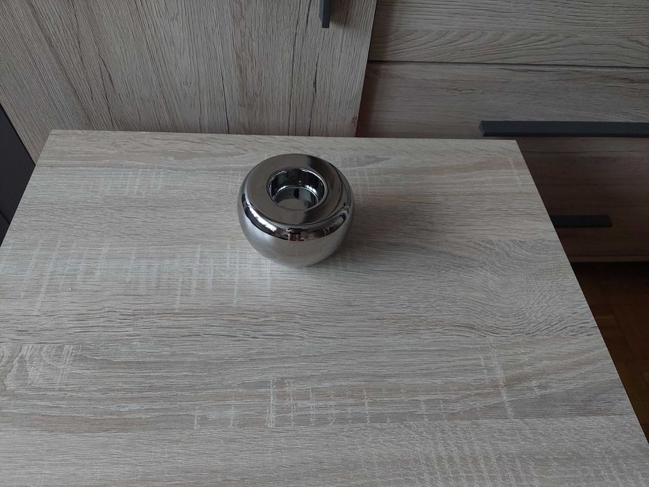 świecznik srebrny na tealighty