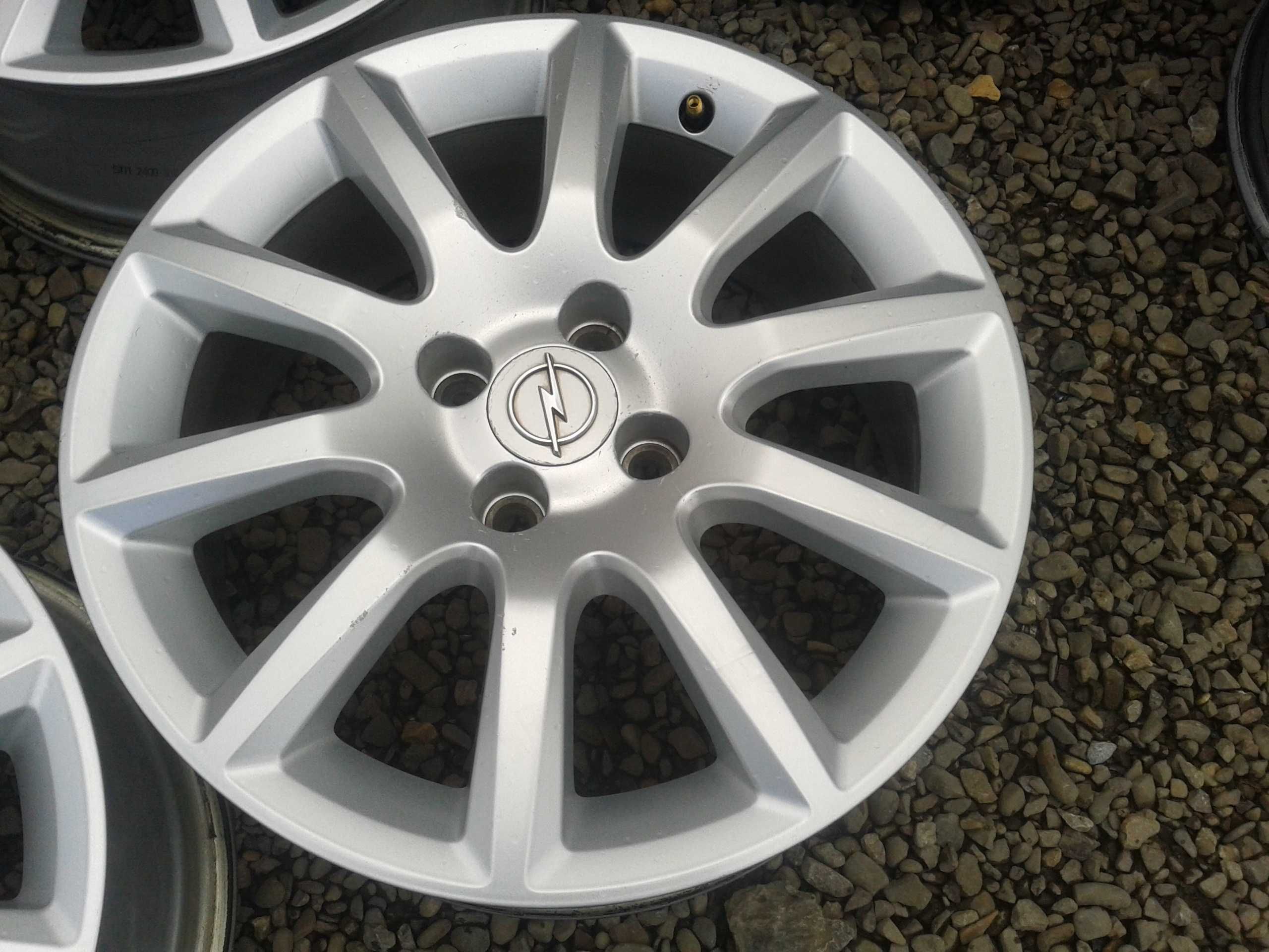 oryginalne r16 felgi opel corsa meriva astra 4x100 adam combo mielec