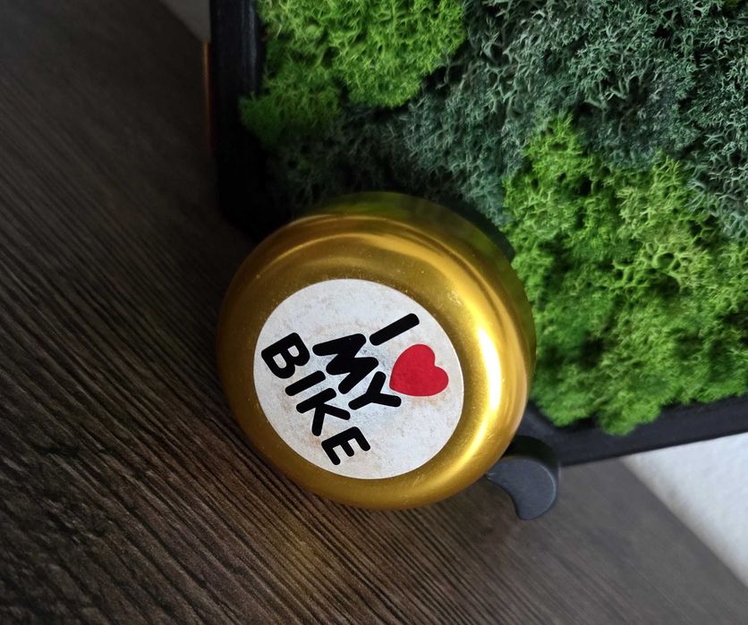 Klasyczny dzwonek rowerowy głośny I love my bike złoty śruby montażowe