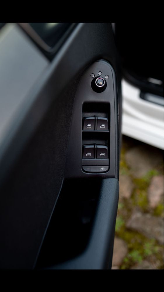Audi A4 B8 2.0 Tdi
