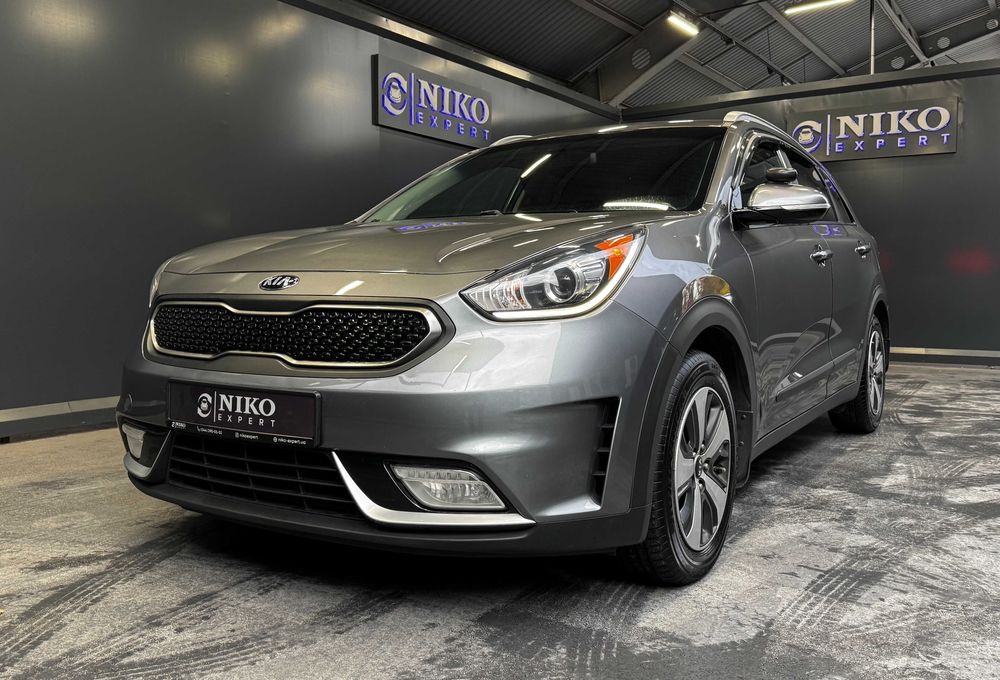 Продам гібридну Kia Niro 2017, 1.6 (HEV)