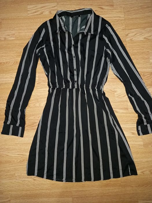 Гарна сукня фірми new look в ідеальному стані.