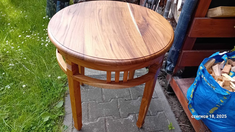 Stary  stolik kawowy