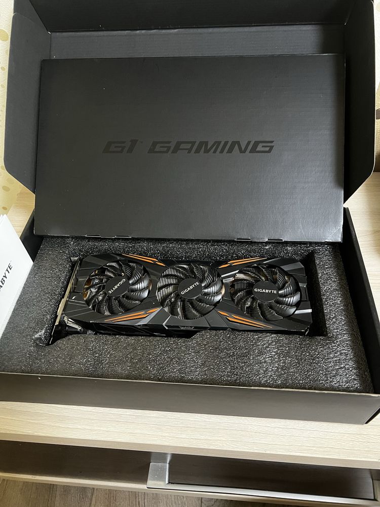 Відео карта GIGABYTE 1070G1