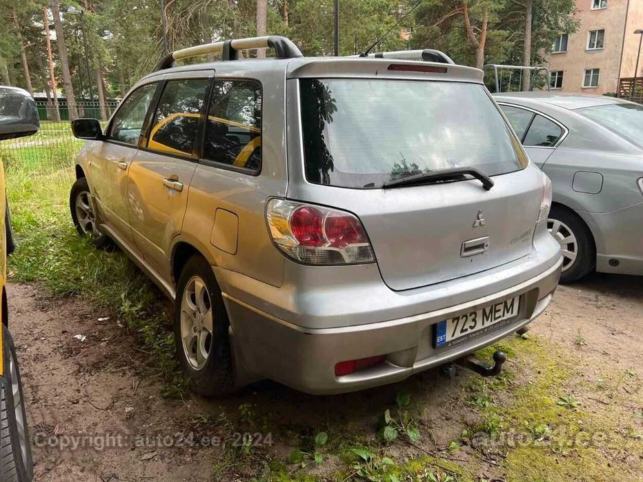 2004 Mitsubishi Outlander 2.0 2.4