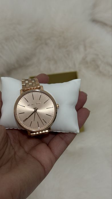 Relogio michael kors Novo