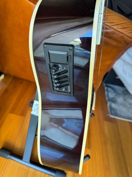 Guitarra acústica phoenix