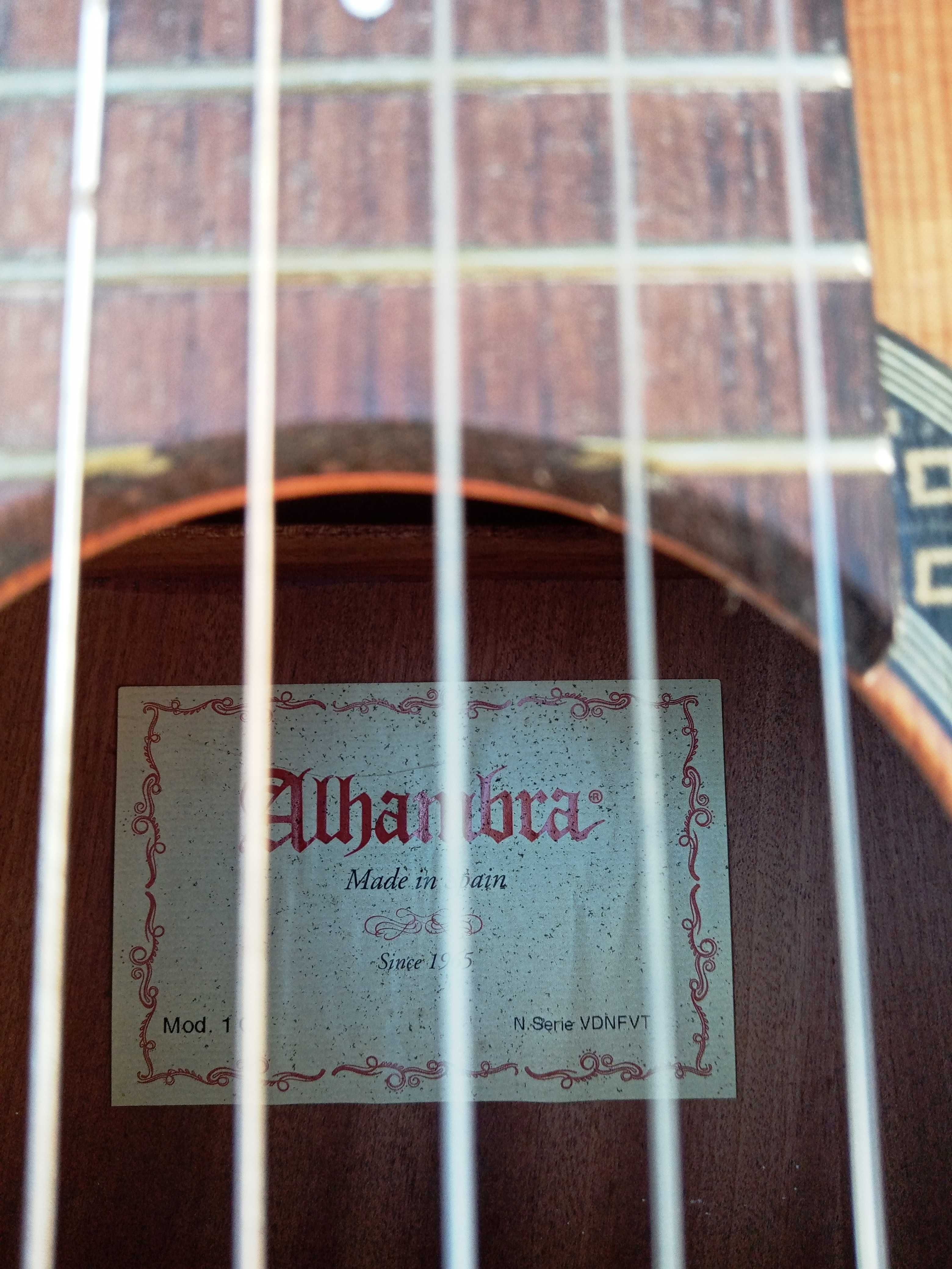 Guitarra Alhambra Modelo 1C